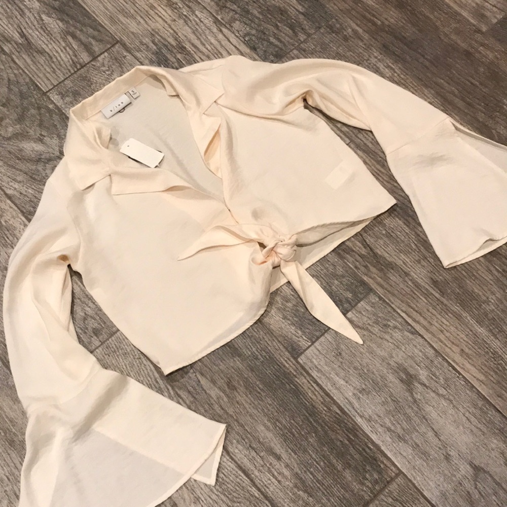 K Lab satin bow front top bell slit sleeves - Picture 1 of 7